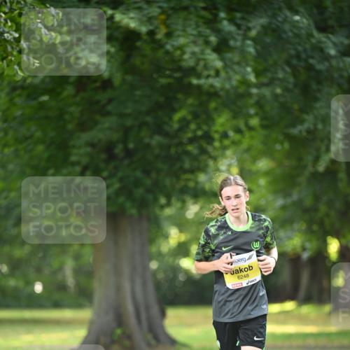 25.08.2024 - 20. Blankeneser Heldenlauf Dr. Thomas Lammeyer http://msf.ph/oto/6806132 25.08.2024 10:10:44 Laufen 6248 meine-sportfotos.de