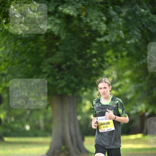 25.08.2024 - 20. Blankeneser Heldenlauf Dr. Thomas Lammeyer http://msf.ph/oto/6806134 25.08.2024 10:10:44 Laufen 6248 meine-sportfotos.de