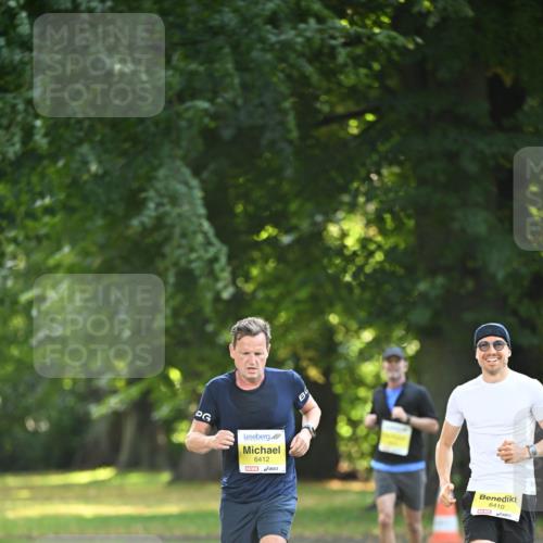 25.08.2024 - 20. Blankeneser Heldenlauf Dr. Thomas Lammeyer http://msf.ph/oto/6806138 25.08.2024 10:10:46 Laufen 6412, 6410 meine-sportfotos.de
