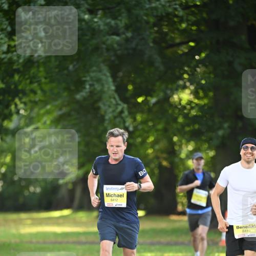 25.08.2024 - 20. Blankeneser Heldenlauf Dr. Thomas Lammeyer http://msf.ph/oto/6806141 25.08.2024 10:10:46 Laufen 6412, 6410 meine-sportfotos.de