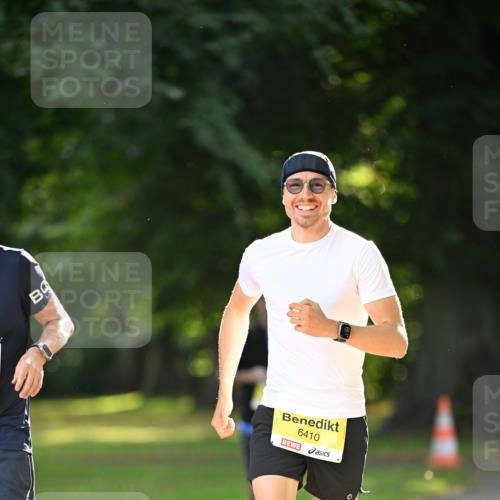 25.08.2024 - 20. Blankeneser Heldenlauf Dr. Thomas Lammeyer http://msf.ph/oto/6806154 25.08.2024 10:10:49 Laufen 6410 meine-sportfotos.de