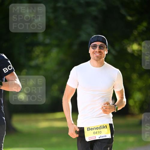 25.08.2024 - 20. Blankeneser Heldenlauf Dr. Thomas Lammeyer http://msf.ph/oto/6806158 25.08.2024 10:10:49 Laufen 6410, 0 meine-sportfotos.de