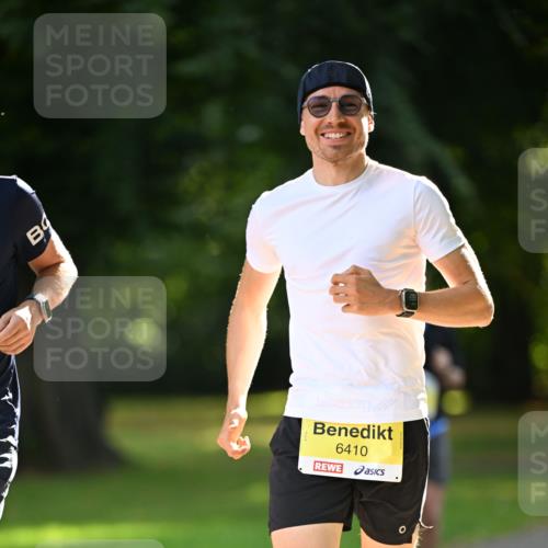 25.08.2024 - 20. Blankeneser Heldenlauf Dr. Thomas Lammeyer http://msf.ph/oto/6806160 25.08.2024 10:10:50 Laufen 6410 meine-sportfotos.de