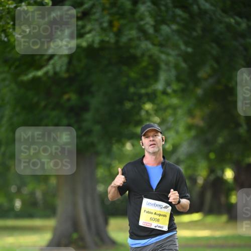 25.08.2024 - 20. Blankeneser Heldenlauf Dr. Thomas Lammeyer http://msf.ph/oto/6806164 25.08.2024 10:10:52 Laufen 6008 meine-sportfotos.de
