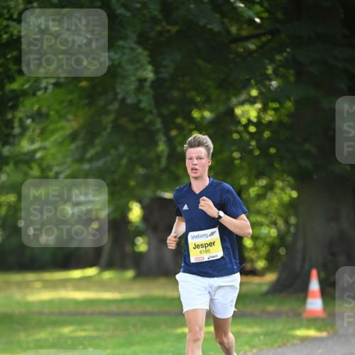 25.08.2024 - 20. Blankeneser Heldenlauf Dr. Thomas Lammeyer http://msf.ph/oto/6806193 25.08.2024 10:11:08 Laufen 6185 meine-sportfotos.de