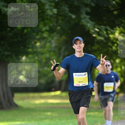 25.08.2024 - 20. Blankeneser Heldenlauf Dr. Thomas Lammeyer http://msf.ph/oto/6806277 25.08.2024 10:12:02 Laufen 6514 meine-sportfotos.de