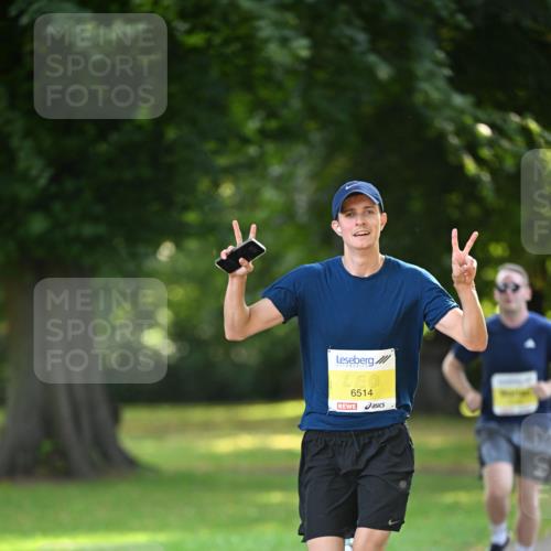 25.08.2024 - 20. Blankeneser Heldenlauf Dr. Thomas Lammeyer http://msf.ph/oto/6806279 25.08.2024 10:12:02 Laufen 6514 meine-sportfotos.de
