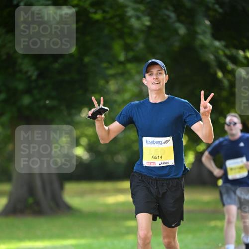 25.08.2024 - 20. Blankeneser Heldenlauf Dr. Thomas Lammeyer http://msf.ph/oto/6806280 25.08.2024 10:12:02 Laufen 6514 meine-sportfotos.de
