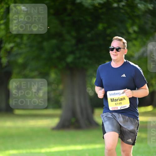 25.08.2024 - 20. Blankeneser Heldenlauf Dr. Thomas Lammeyer http://msf.ph/oto/6806296 25.08.2024 10:12:05 Laufen 6148 meine-sportfotos.de