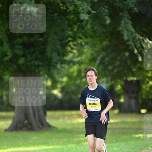 25.08.2024 - 20. Blankeneser Heldenlauf Dr. Thomas Lammeyer http://msf.ph/oto/6806320 25.08.2024 10:12:15 Laufen 10, 6018 meine-sportfotos.de