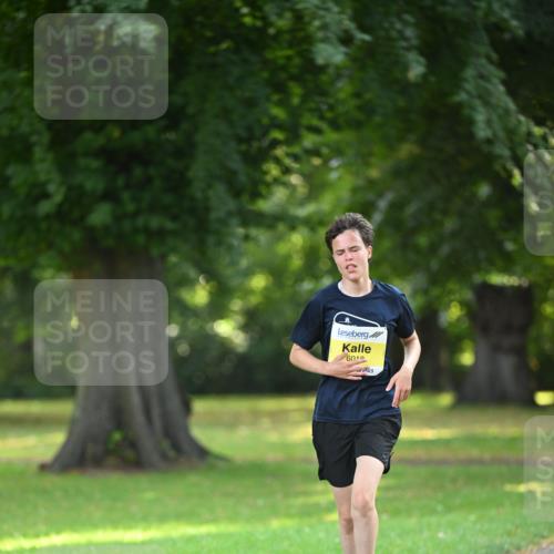 25.08.2024 - 20. Blankeneser Heldenlauf Dr. Thomas Lammeyer http://msf.ph/oto/6806321 25.08.2024 10:12:15 Laufen 6010 meine-sportfotos.de