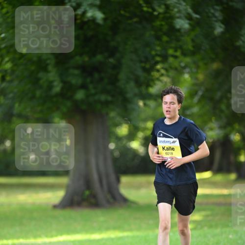 25.08.2024 - 20. Blankeneser Heldenlauf Dr. Thomas Lammeyer http://msf.ph/oto/6806324 25.08.2024 10:12:15 Laufen 6018 meine-sportfotos.de