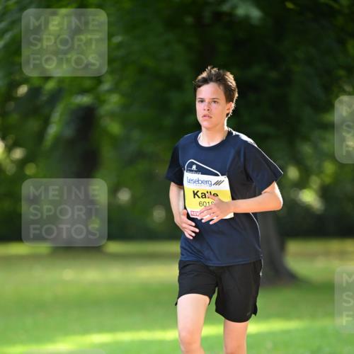25.08.2024 - 20. Blankeneser Heldenlauf Dr. Thomas Lammeyer http://msf.ph/oto/6806334 25.08.2024 10:12:17 Laufen 6019 meine-sportfotos.de