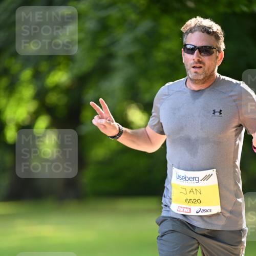 25.08.2024 - 20. Blankeneser Heldenlauf Dr. Thomas Lammeyer http://msf.ph/oto/6806368 25.08.2024 10:12:34 Laufen 6520 meine-sportfotos.de