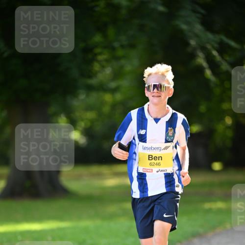 25.08.2024 - 20. Blankeneser Heldenlauf Dr. Thomas Lammeyer http://msf.ph/oto/6806389 25.08.2024 10:12:50 Laufen 6246, 2 meine-sportfotos.de