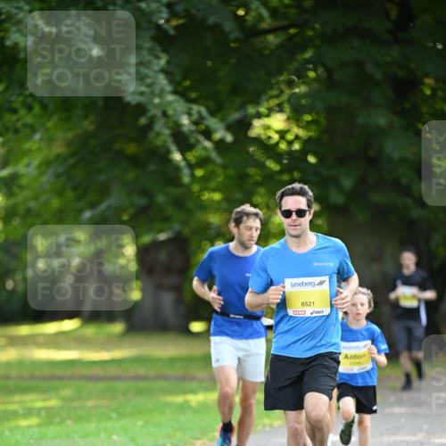 25.08.2024 - 20. Blankeneser Heldenlauf Dr. Thomas Lammeyer http://msf.ph/oto/6806423 25.08.2024 10:13:01 Laufen 6521 meine-sportfotos.de