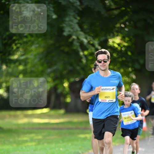 25.08.2024 - 20. Blankeneser Heldenlauf Dr. Thomas Lammeyer http://msf.ph/oto/6806427 25.08.2024 10:13:02 Laufen 6521 meine-sportfotos.de