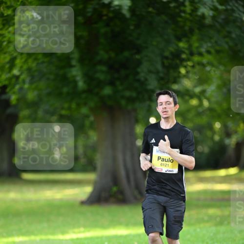 25.08.2024 - 20. Blankeneser Heldenlauf Dr. Thomas Lammeyer http://msf.ph/oto/6806458 25.08.2024 10:13:09 Laufen 6121 meine-sportfotos.de
