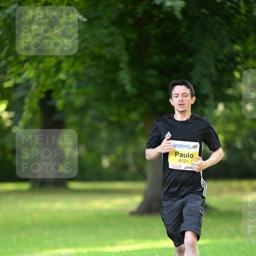 25.08.2024 - 20. Blankeneser Heldenlauf Dr. Thomas Lammeyer http://msf.ph/oto/6806461 25.08.2024 10:13:10 Laufen 6121 meine-sportfotos.de
