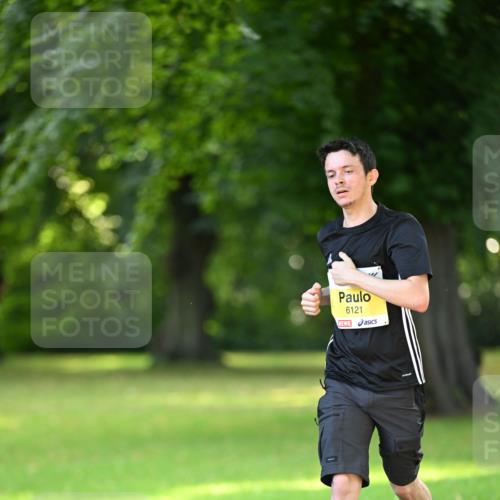 25.08.2024 - 20. Blankeneser Heldenlauf Dr. Thomas Lammeyer http://msf.ph/oto/6806464 25.08.2024 10:13:10 Laufen 6121 meine-sportfotos.de