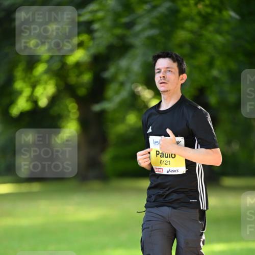 25.08.2024 - 20. Blankeneser Heldenlauf Dr. Thomas Lammeyer http://msf.ph/oto/6806470 25.08.2024 10:13:11 Laufen 6121 meine-sportfotos.de