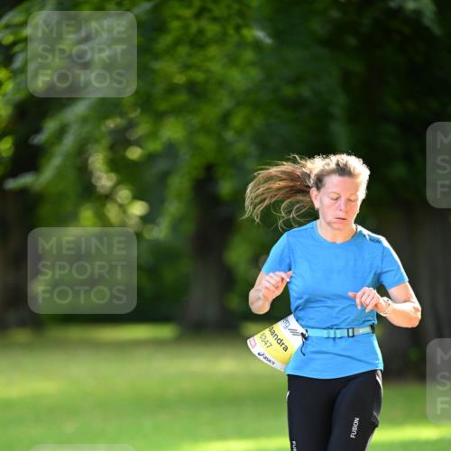 25.08.2024 - 20. Blankeneser Heldenlauf Dr. Thomas Lammeyer http://msf.ph/oto/6806483 25.08.2024 10:13:16 Laufen 6347 meine-sportfotos.de