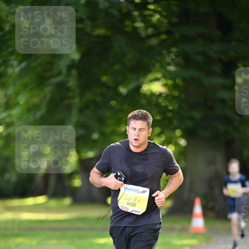 25.08.2024 - 20. Blankeneser Heldenlauf Dr. Thomas Lammeyer http://msf.ph/oto/6806489 25.08.2024 10:13:20 Laufen 6532 meine-sportfotos.de