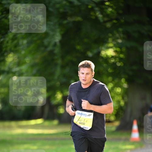 25.08.2024 - 20. Blankeneser Heldenlauf Dr. Thomas Lammeyer http://msf.ph/oto/6806491 25.08.2024 10:13:20 Laufen 6532 meine-sportfotos.de