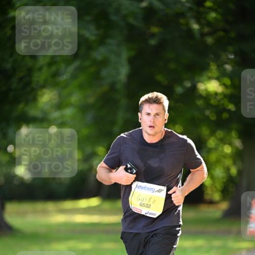 25.08.2024 - 20. Blankeneser Heldenlauf Dr. Thomas Lammeyer http://msf.ph/oto/6806494 25.08.2024 10:13:21 Laufen 6532 meine-sportfotos.de