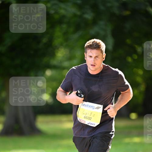 25.08.2024 - 20. Blankeneser Heldenlauf Dr. Thomas Lammeyer http://msf.ph/oto/6806499 25.08.2024 10:13:21 Laufen 6532 meine-sportfotos.de