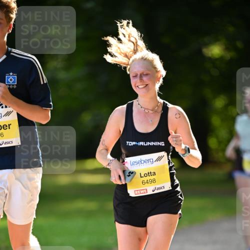 25.08.2024 - 20. Blankeneser Heldenlauf Dr. Thomas Lammeyer http://msf.ph/oto/6806536 25.08.2024 10:13:31 Laufen 1887, 2012, 6, 6498 meine-sportfotos.de