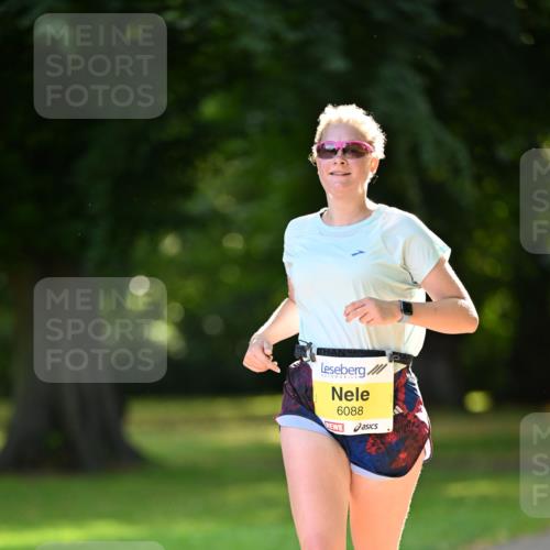 25.08.2024 - 20. Blankeneser Heldenlauf Dr. Thomas Lammeyer http://msf.ph/oto/6806550 25.08.2024 10:13:34 Laufen 6088 meine-sportfotos.de