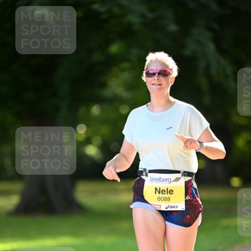 25.08.2024 - 20. Blankeneser Heldenlauf Dr. Thomas Lammeyer http://msf.ph/oto/6806551 25.08.2024 10:13:34 Laufen 6088 meine-sportfotos.de