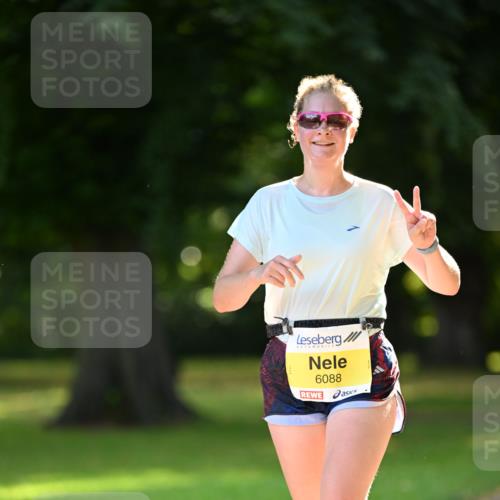 25.08.2024 - 20. Blankeneser Heldenlauf Dr. Thomas Lammeyer http://msf.ph/oto/6806552 25.08.2024 10:13:34 Laufen 6088 meine-sportfotos.de