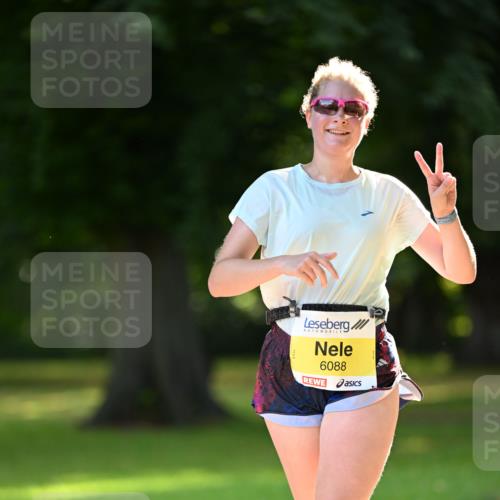 25.08.2024 - 20. Blankeneser Heldenlauf Dr. Thomas Lammeyer http://msf.ph/oto/6806553 25.08.2024 10:13:35 Laufen 6088 meine-sportfotos.de