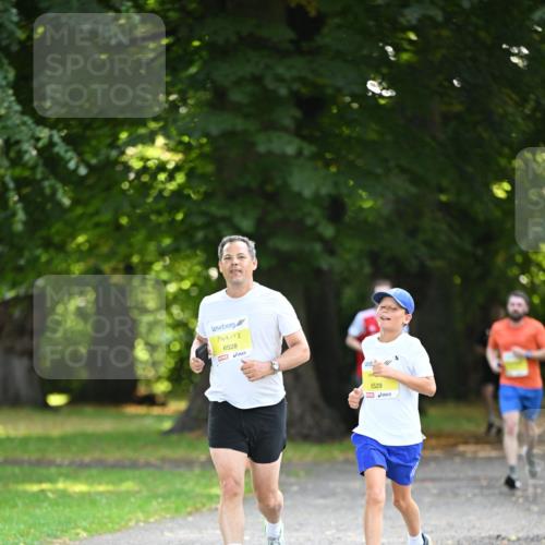 25.08.2024 - 20. Blankeneser Heldenlauf Dr. Thomas Lammeyer http://msf.ph/oto/6806559 25.08.2024 10:13:43 Laufen 6528, 6529 meine-sportfotos.de