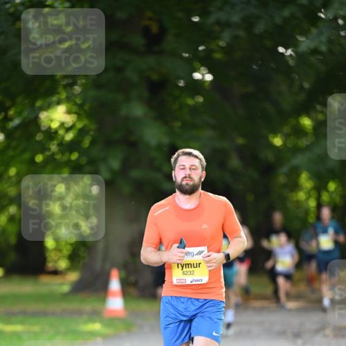 25.08.2024 - 20. Blankeneser Heldenlauf Dr. Thomas Lammeyer http://msf.ph/oto/6806588 25.08.2024 10:13:52 Laufen 6232 meine-sportfotos.de