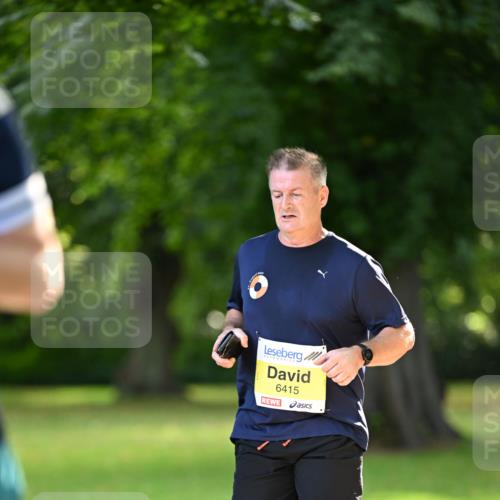 25.08.2024 - 20. Blankeneser Heldenlauf Dr. Thomas Lammeyer http://msf.ph/oto/6806625 25.08.2024 10:14:01 Laufen 6415 meine-sportfotos.de