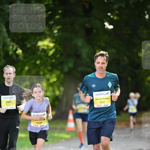 25.08.2024 - 20. Blankeneser Heldenlauf Dr. Thomas Lammeyer http://msf.ph/oto/6806631 25.08.2024 10:14:03 Laufen 6059, 6236, 6237 meine-sportfotos.de