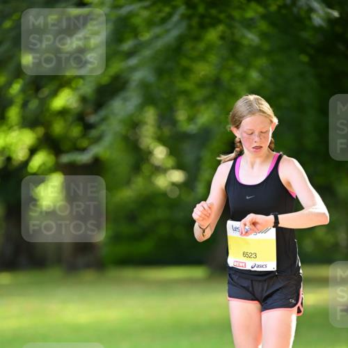 25.08.2024 - 20. Blankeneser Heldenlauf Dr. Thomas Lammeyer http://msf.ph/oto/6806637 25.08.2024 10:14:04 Laufen 6523 meine-sportfotos.de