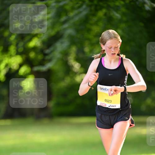25.08.2024 - 20. Blankeneser Heldenlauf Dr. Thomas Lammeyer http://msf.ph/oto/6806638 25.08.2024 10:14:04 Laufen 6523 meine-sportfotos.de