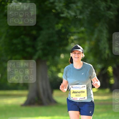 25.08.2024 - 20. Blankeneser Heldenlauf Dr. Thomas Lammeyer http://msf.ph/oto/6806648 25.08.2024 10:14:09 Laufen 6037 meine-sportfotos.de