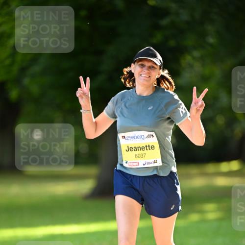 25.08.2024 - 20. Blankeneser Heldenlauf Dr. Thomas Lammeyer http://msf.ph/oto/6806652 25.08.2024 10:14:09 Laufen 6037 meine-sportfotos.de