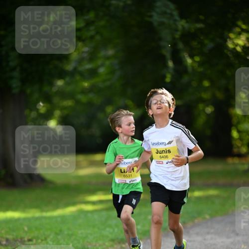25.08.2024 - 20. Blankeneser Heldenlauf Dr. Thomas Lammeyer http://msf.ph/oto/6806693 25.08.2024 10:14:17 Laufen 6531, 6406 meine-sportfotos.de