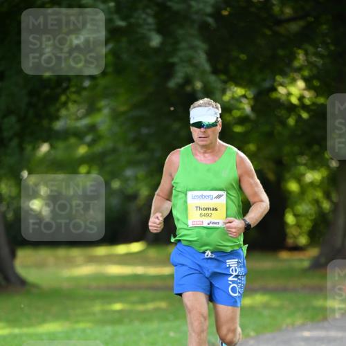 25.08.2024 - 20. Blankeneser Heldenlauf Dr. Thomas Lammeyer http://msf.ph/oto/6806706 25.08.2024 10:14:21 Laufen 6492 meine-sportfotos.de