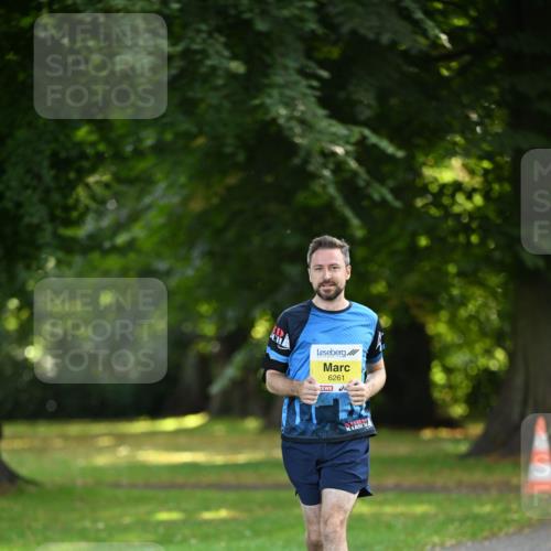 25.08.2024 - 20. Blankeneser Heldenlauf Dr. Thomas Lammeyer http://msf.ph/oto/6806779 25.08.2024 10:14:53 Laufen 6261 meine-sportfotos.de
