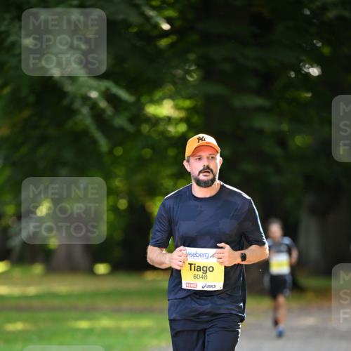 25.08.2024 - 20. Blankeneser Heldenlauf Dr. Thomas Lammeyer http://msf.ph/oto/6806793 25.08.2024 10:14:57 Laufen 6048 meine-sportfotos.de