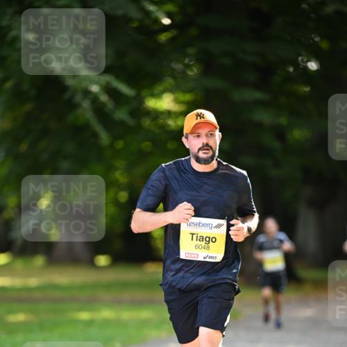 25.08.2024 - 20. Blankeneser Heldenlauf Dr. Thomas Lammeyer http://msf.ph/oto/6806794 25.08.2024 10:14:57 Laufen 6048 meine-sportfotos.de