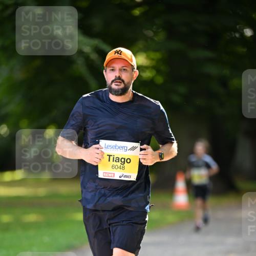 25.08.2024 - 20. Blankeneser Heldenlauf Dr. Thomas Lammeyer http://msf.ph/oto/6806800 25.08.2024 10:14:58 Laufen 6048 meine-sportfotos.de