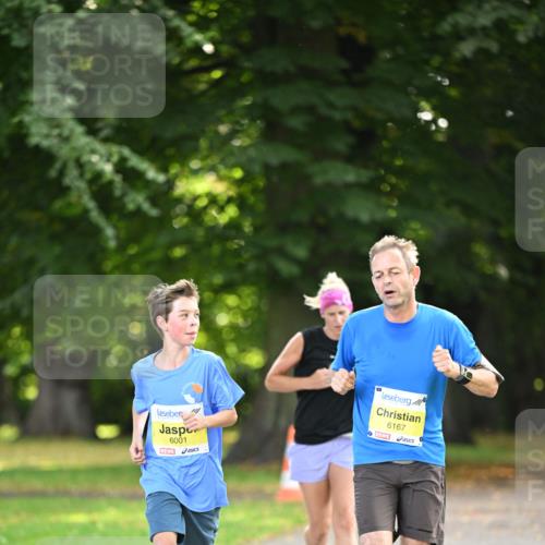 25.08.2024 - 20. Blankeneser Heldenlauf Dr. Thomas Lammeyer http://msf.ph/oto/6806864 25.08.2024 10:15:16 Laufen 6001, 6167 meine-sportfotos.de